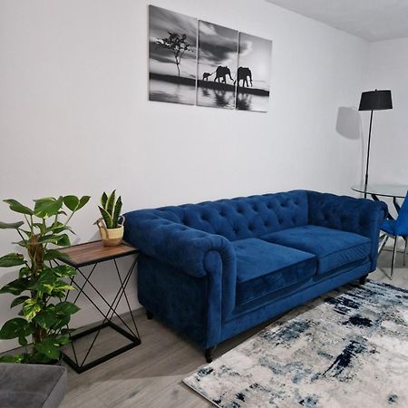 Stylish 2 Bed Home- Short Walk To Tottenham Stadium/Stations London Ngoại thất bức ảnh