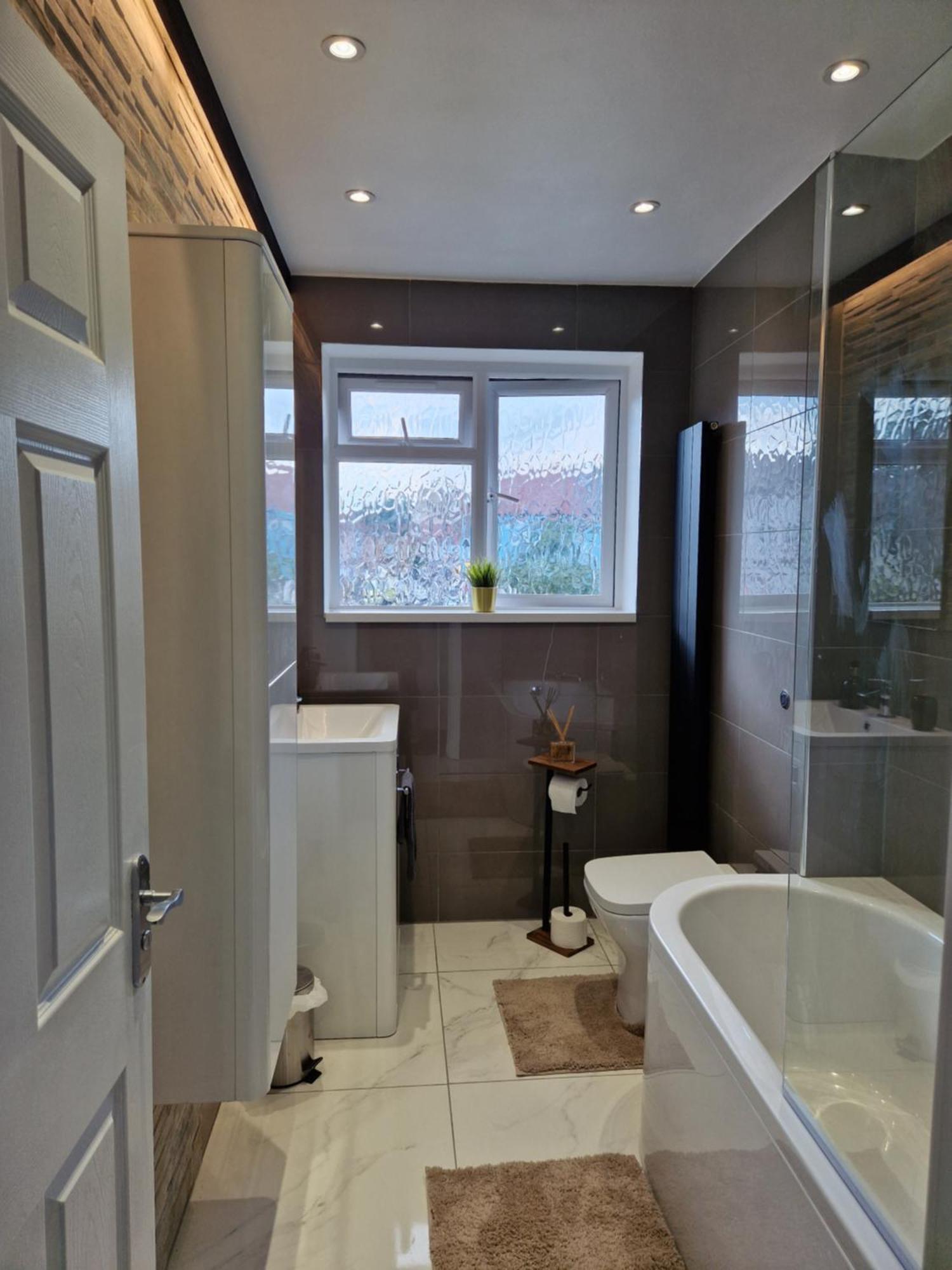 Stylish 2 Bed Home- Short Walk To Tottenham Stadium/Stations London Ngoại thất bức ảnh